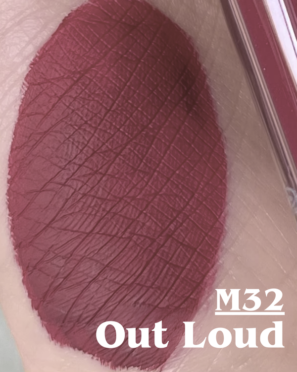 QuickGlow | Achieve Perfect Lips Anywhere - LED Light & Mirror Lip Gloss | Perfect for Travelers, Busy Women, Date Night, Students, Makeup Lovers (Out Loud)