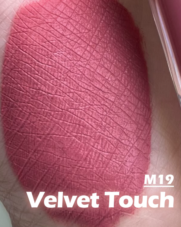 QuickGlow | Achieve Perfect Lips Anywhere - LED Light & Mirror Lip Gloss | Perfect for Travelers, Busy Women, Date Night, Students, Makeup Lovers (Velvet Touch)