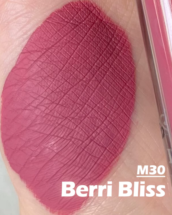 QuickGlow | Achieve Perfect Lips Anywhere - LED Light & Mirror Lip Gloss | Perfect for Travelers, Busy Women, Date Night, Students, Makeup Lovers (Berri Bliss)